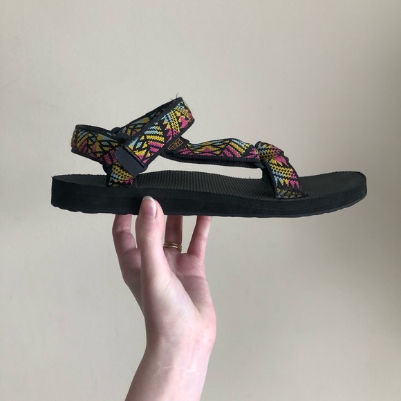 Teva Sandals Classic Black Blue Pink Yellow Size 9 - Picture 2 of 5